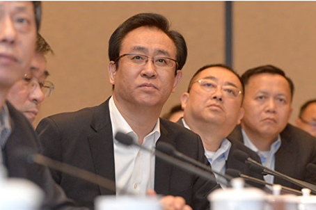 被罚巨款当天 许家印被限制高消费