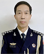 名家专访/近访德艺双馨警坛书画家靳宝华